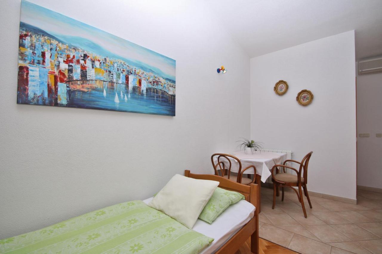 Adria Brela Apartments Экстерьер фото