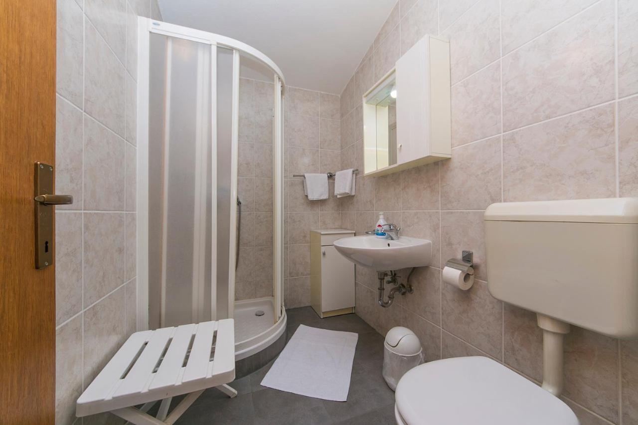 Adria Brela Apartments Экстерьер фото